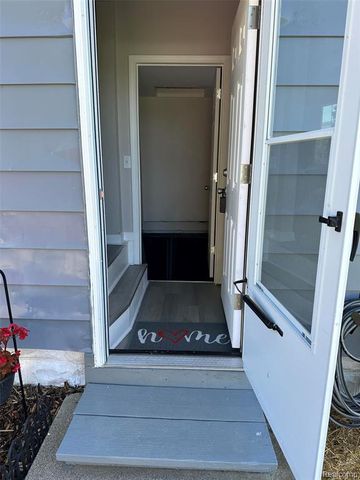 1574 S Graham Road, Flint, MI 48532