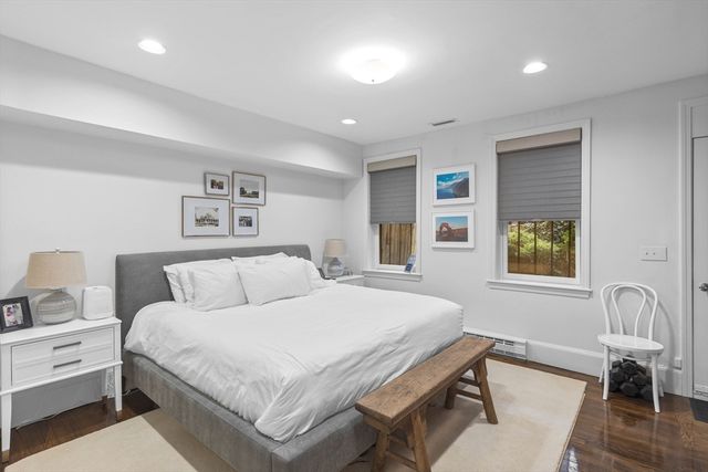 4 Cazenove Street 1, Boston, MA 02116