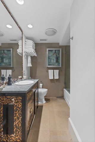 4 Cazenove Street 1, Boston, MA 02116