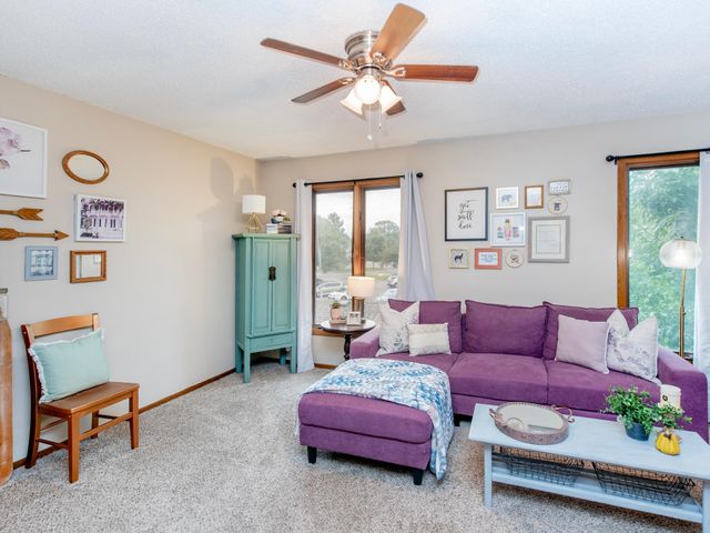 1883 County Road E E, White Bear Lake, MN 55110