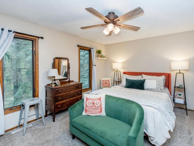 1883 County Road E E, White Bear Lake, MN 55110