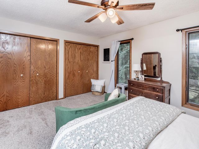 1883 County Road E E, White Bear Lake, MN 55110