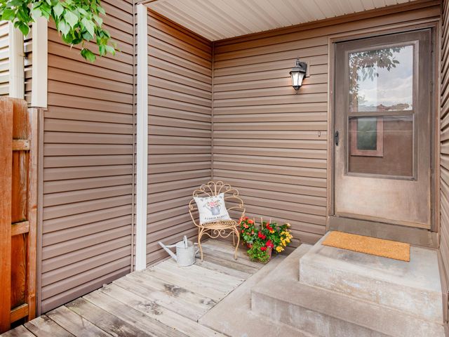 1883 County Road E E, White Bear Lake, MN 55110