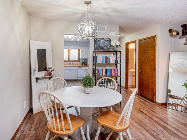 1883 County Road E E, White Bear Lake, MN 55110