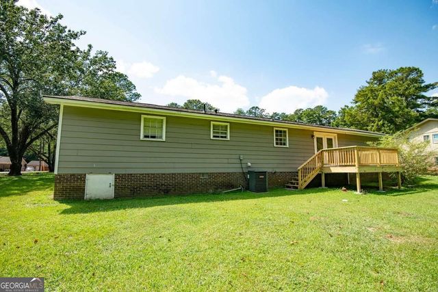 20 Woodland Drive, Carrollton, GA 30117