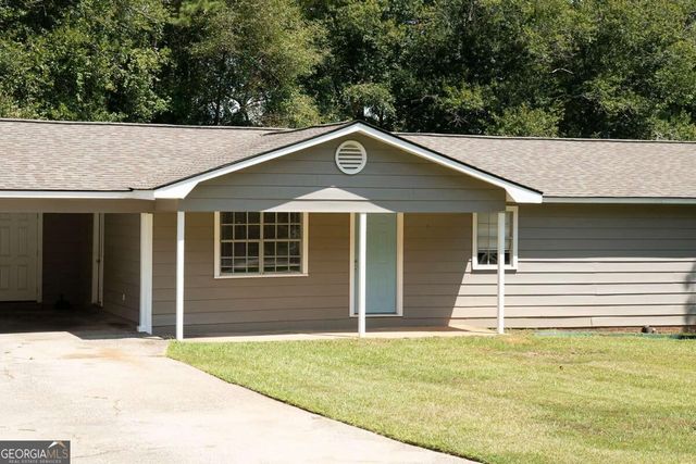 20 Woodland Drive, Carrollton, GA 30117