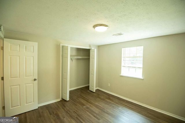 20 Woodland Drive, Carrollton, GA 30117
