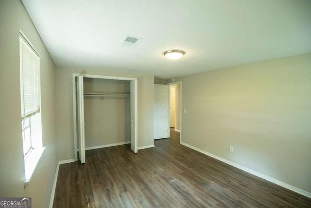 20 Woodland Drive, Carrollton, GA 30117