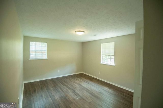 20 Woodland Drive, Carrollton, GA 30117