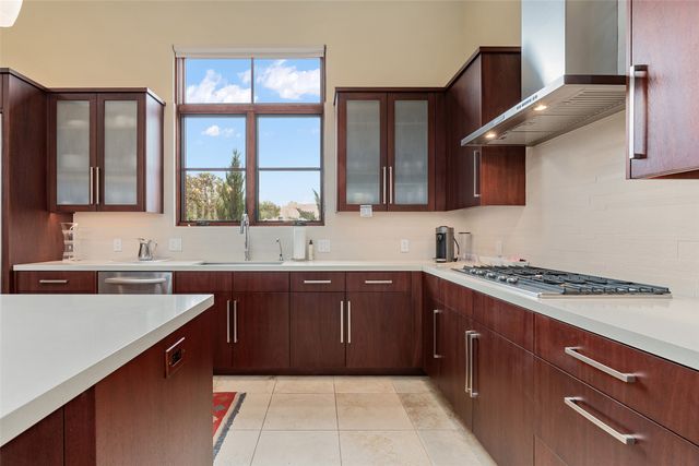 36 Calle Mi Gusto, Santa Fe, NM 87506