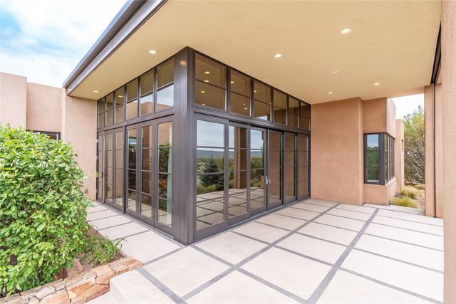 36 Calle Mi Gusto, Santa Fe, NM 87506