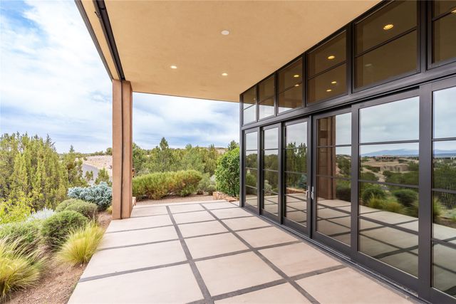 36 Calle Mi Gusto, Santa Fe, NM 87506
