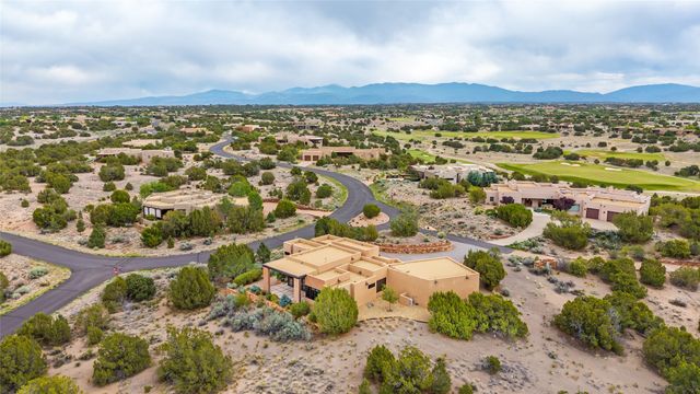 36 Calle Mi Gusto, Santa Fe, NM 87506