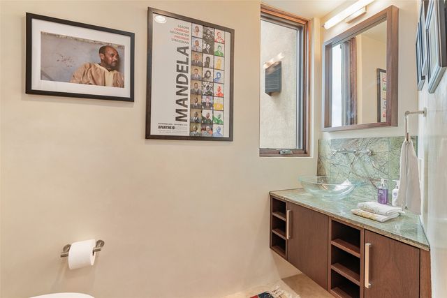 36 Calle Mi Gusto, Santa Fe, NM 87506