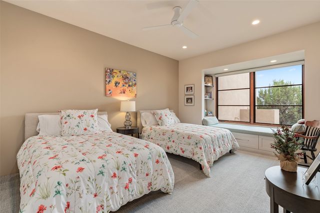 36 Calle Mi Gusto, Santa Fe, NM 87506