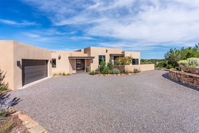 36 Calle Mi Gusto, Santa Fe, NM 87506