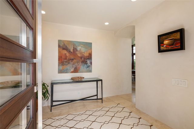 36 Calle Mi Gusto, Santa Fe, NM 87506