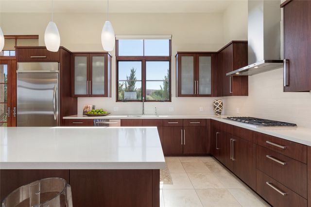 36 Calle Mi Gusto, Santa Fe, NM 87506