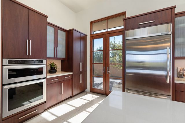 36 Calle Mi Gusto, Santa Fe, NM 87506