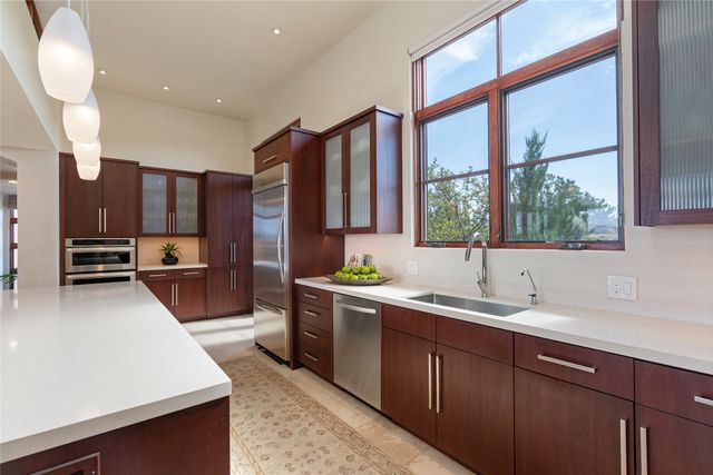 36 Calle Mi Gusto, Santa Fe, NM 87506