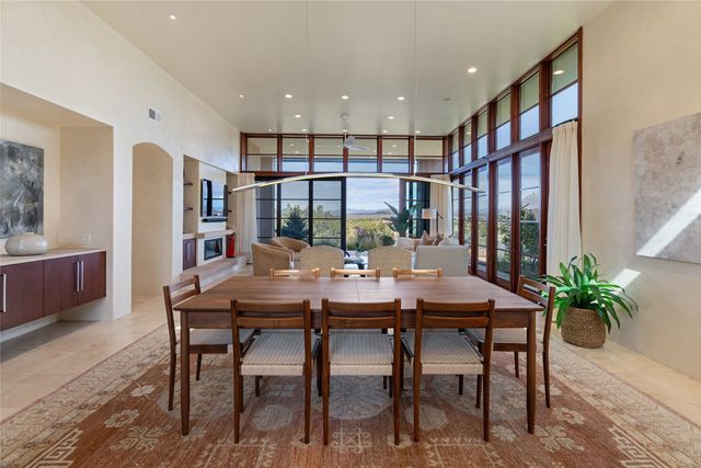 36 Calle Mi Gusto, Santa Fe, NM 87506