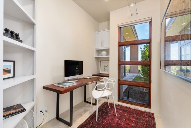 36 Calle Mi Gusto, Santa Fe, NM 87506