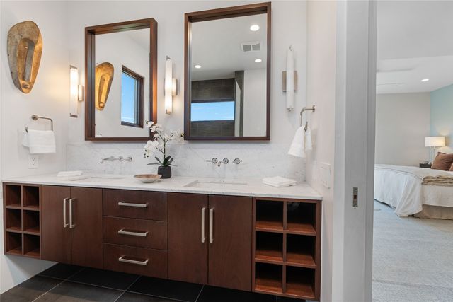 36 Calle Mi Gusto, Santa Fe, NM 87506