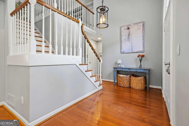 1095 Dunbarton Trace NE, Atlanta, GA 30319