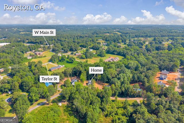 206 College Heights, Royston, GA 30662