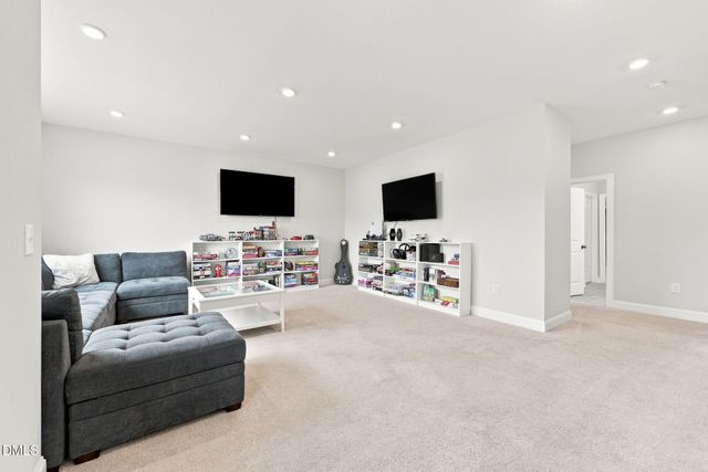 109 Otis Way, Holly Springs, NC 27540