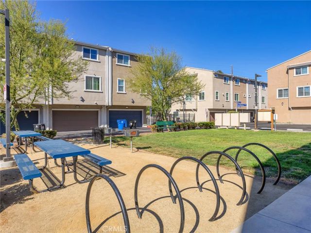 14860 Nordhoff Street, Panorama City, CA 91402