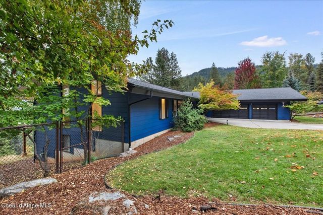 2305 E Packsaddle Dr, Coeur d'Alene, ID 83815 property photo