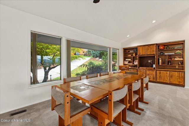 2305 E Packsaddle Dr, Coeur D'alene, ID 83815