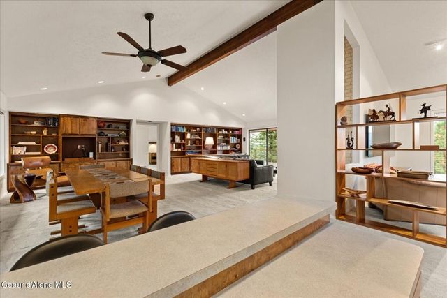 2305 E Packsaddle Dr, Coeur D'alene, ID 83815