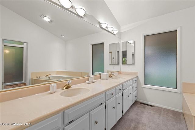 2305 E Packsaddle Dr, Coeur D'alene, ID 83815
