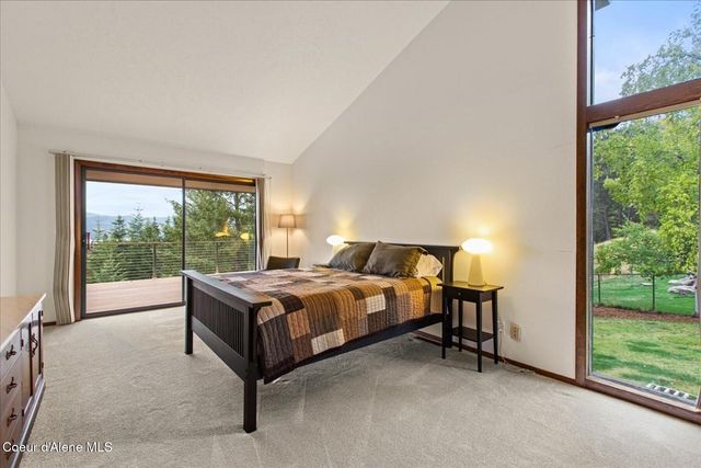 2305 E Packsaddle Dr, Coeur D'alene, ID 83815