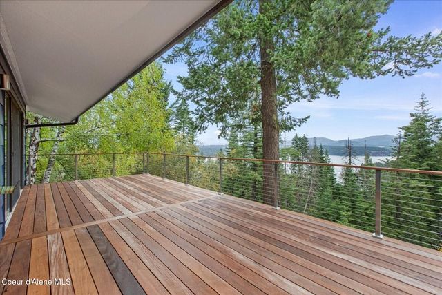 2305 E Packsaddle Dr, Coeur D'alene, ID 83815