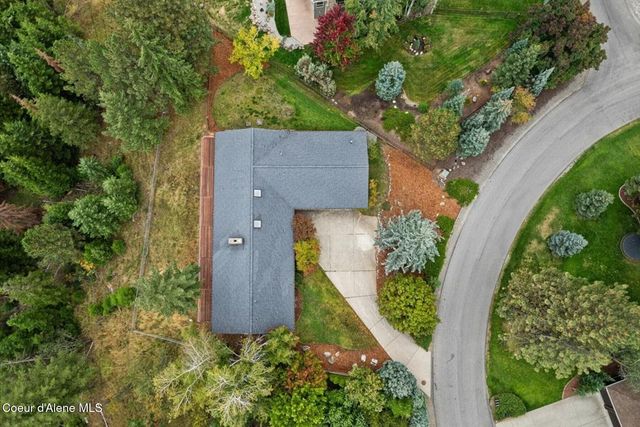 2305 E Packsaddle Dr, Coeur D'alene, ID 83815