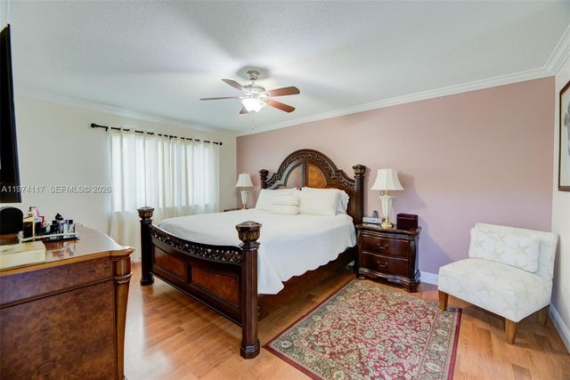 10 NW 110th Ave, Plantation, FL 33324