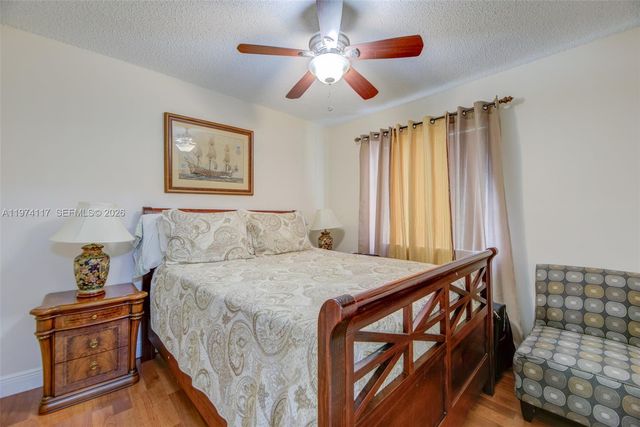 10 NW 110th Ave, Plantation, FL 33324