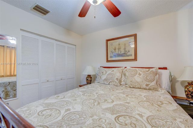 10 NW 110th Ave, Plantation, FL 33324