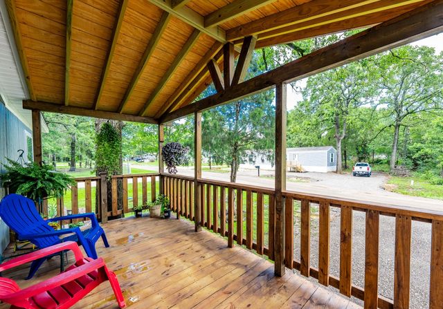 200 Pecos Drive, Mabank, TX 75156