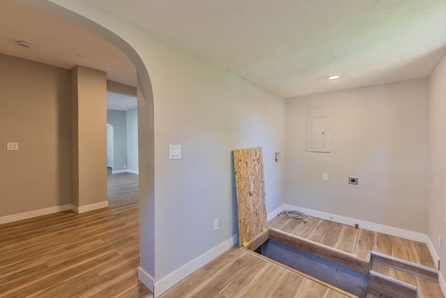919 AVENUE C, Council Bluffs, IA 51503