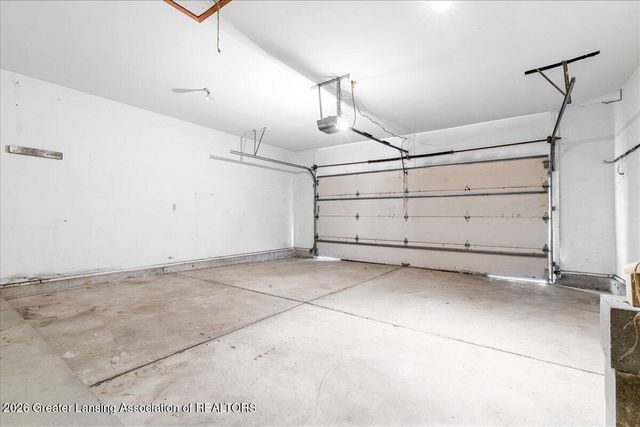 928 Whittier Drive, East Lansing, MI 48823