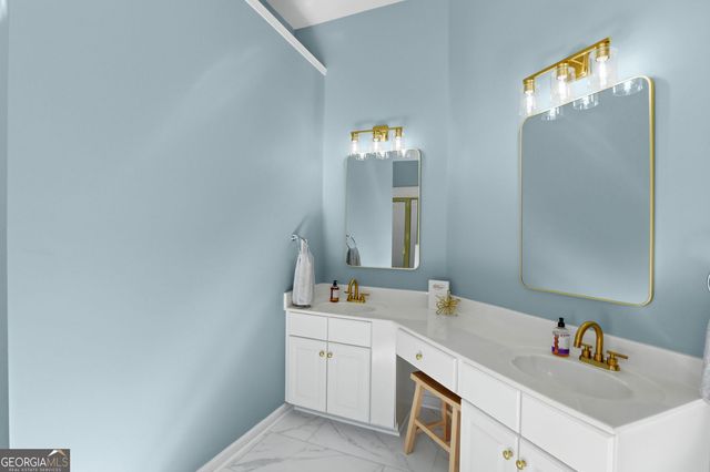 2116 Berryhill Circle SE, Smyrna, GA 30082