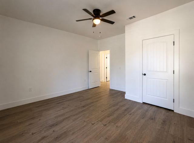 2229 College Avenue, Fort Worth, TX 76110