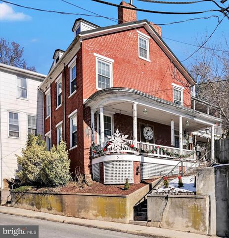 5 CHURCH ST, Glen Rock, PA 17327