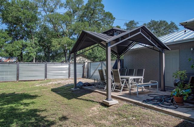 1402 Sharon RD, Belton, TX 76513