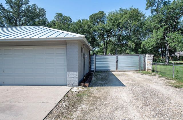 1402 Sharon RD, Belton, TX 76513