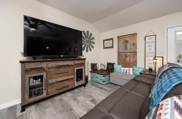 1402 Sharon RD, Belton, TX 76513